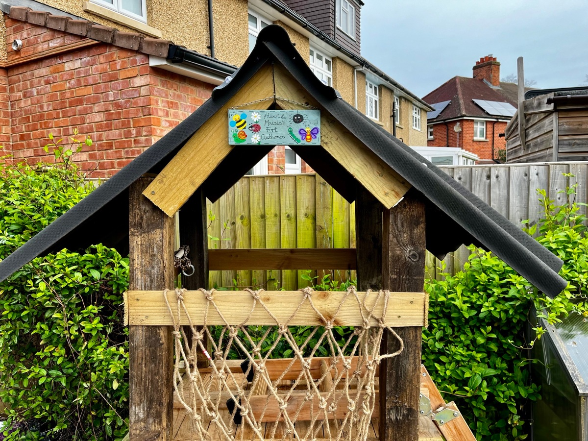 Fort and club house – reclaimed and up-cycled!